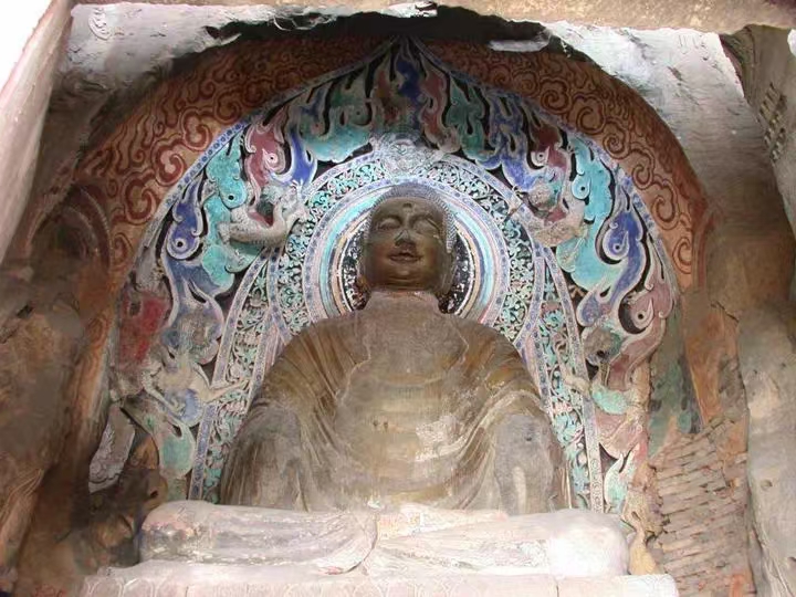 响堂山｜一座倾国之力营造的信仰之山