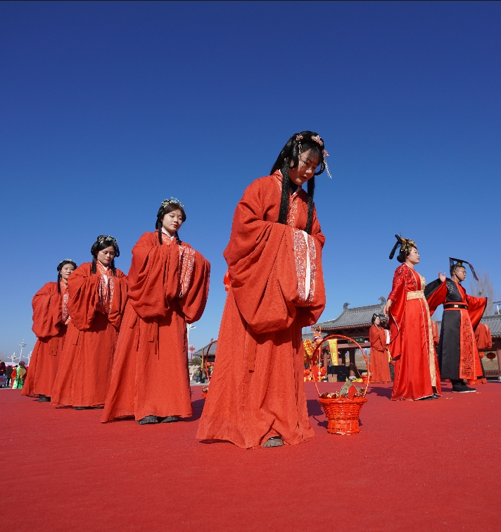 太燃了！逛响堂山“春节皇家大庙会”：赏祈福盛典！看梨园名角！尝峰峰美食！品最正北方年味！